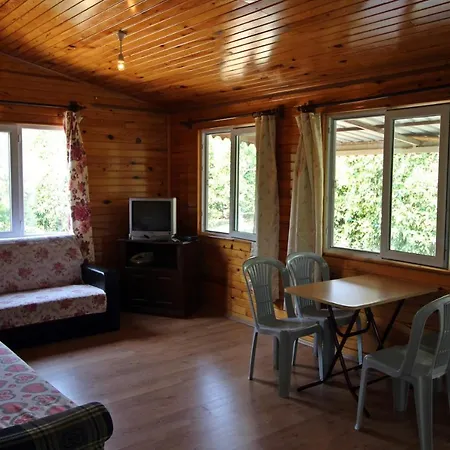 Golden Altinkaya Camping Apart Pansiyon * Kemer